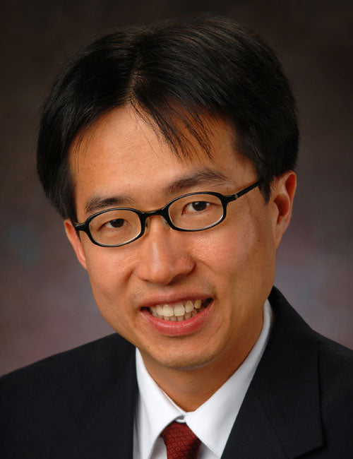 Wei-Chuan Wang, MD | Eye Clinic | Green Bay, WI