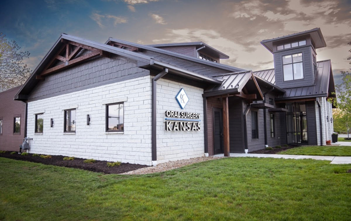 Oral Surgery | Dental | Lawrence, KS