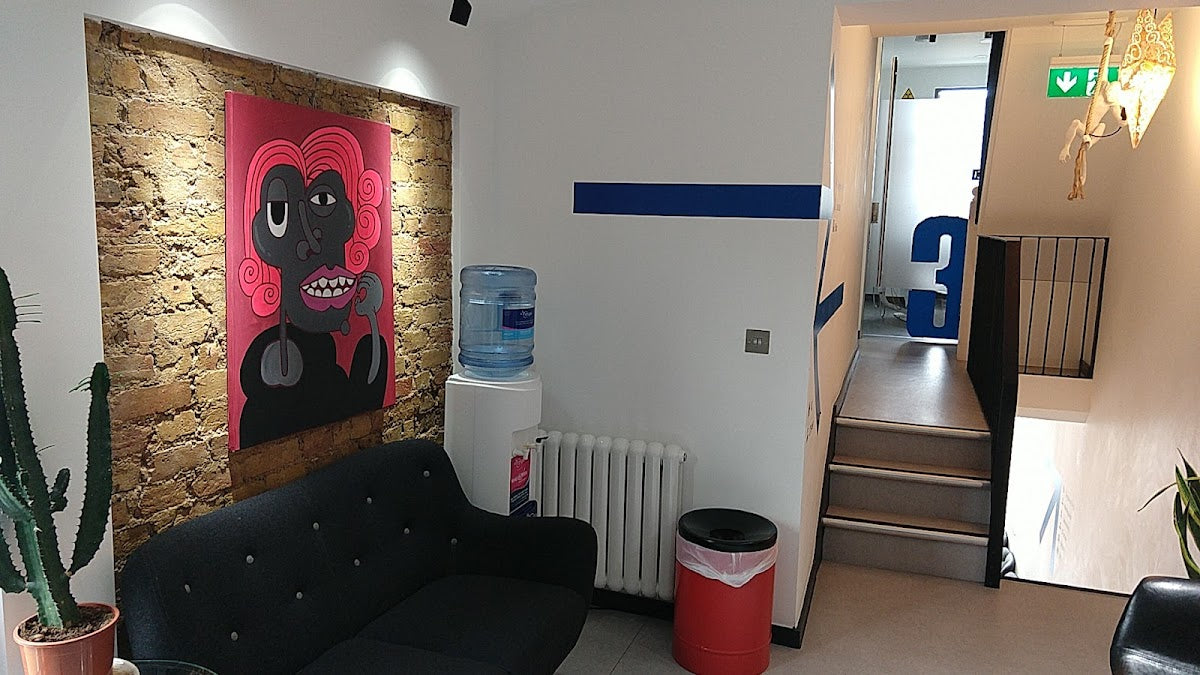 UK Smiles Dental Practice Stratford - Dental clinic in London E15 4ES, United Kingdom