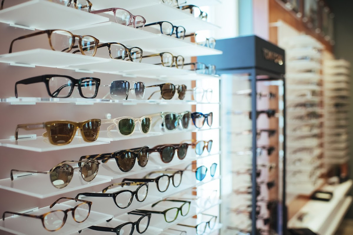 Precision Eye Group | Eye Clinic | Bloomington, IN