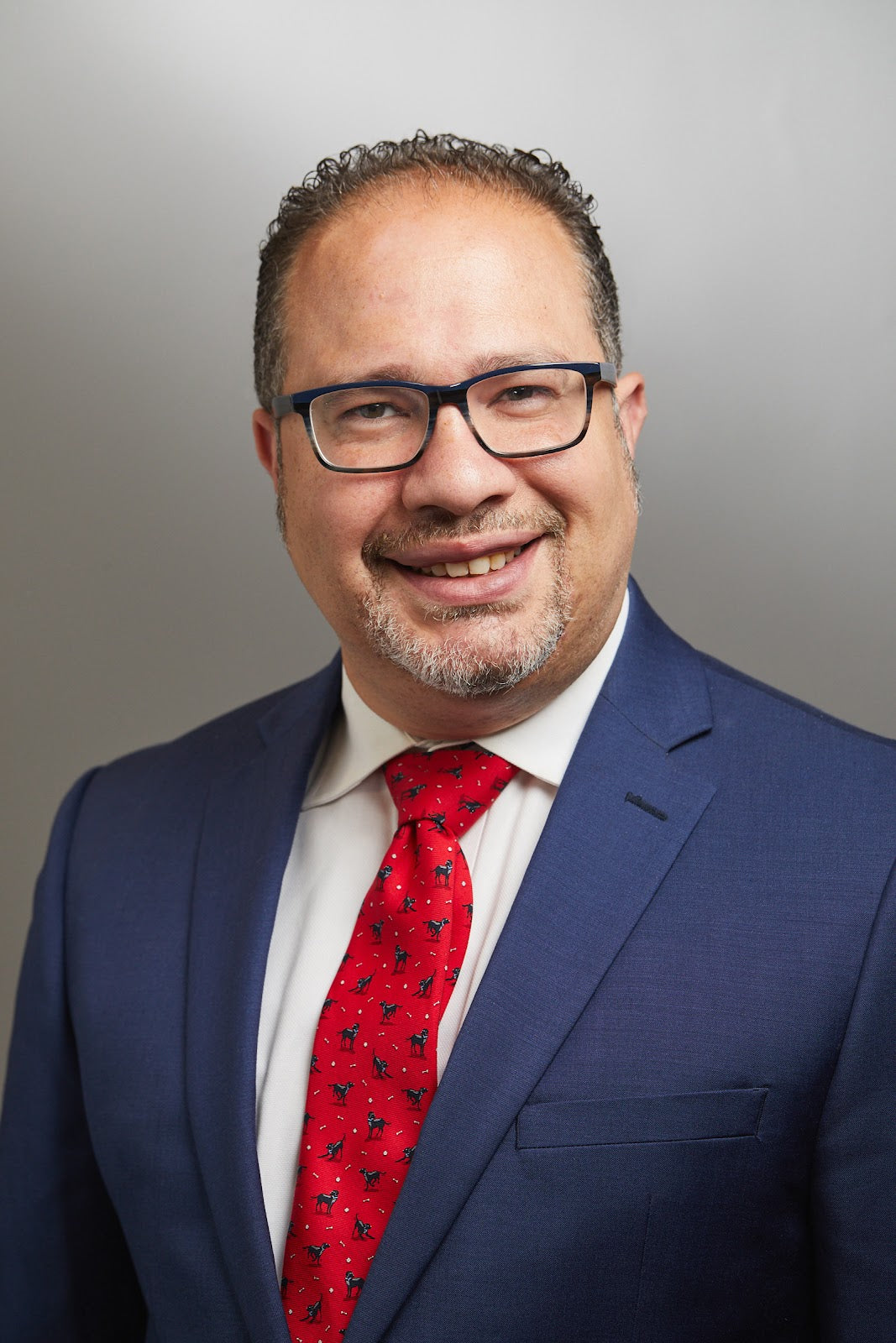 Vicente Diaz, MD, MBA | Eye Clinic | New Haven, CT