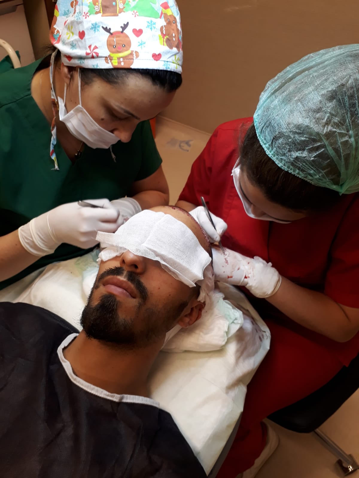 ANATOLIA HAIR TRANSPLANT - YELİZ DAMAR — Dr.Visor photo 3