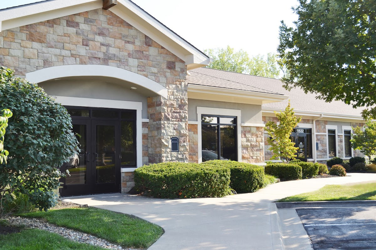 Renue Aesthetic Surgery | Aesthetic Surgery | Overland Park, KS