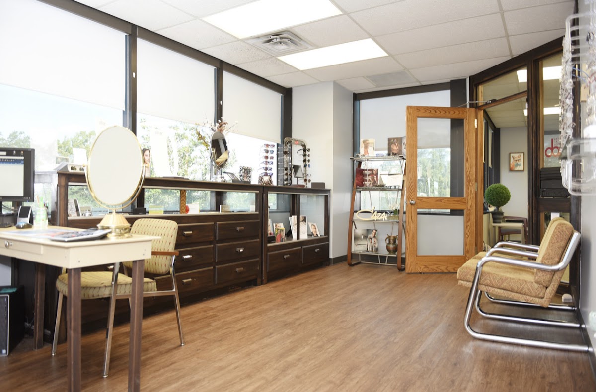 Anu Gupta Desai MD Desai Eye Care Emily Prouet MD | Eye Clinic | Lafayette, LA