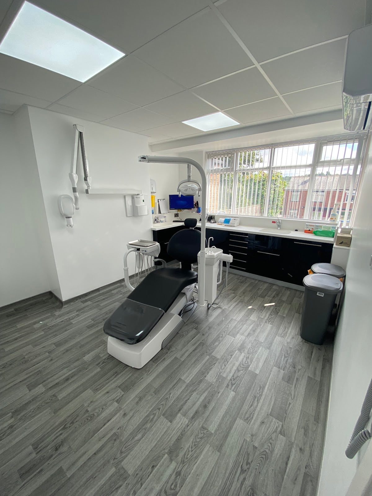 Night and Day Emergency Dentist Leeds — photo 4