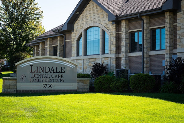 Lindale Dental Care | Dental | Cedar Rapids, IA