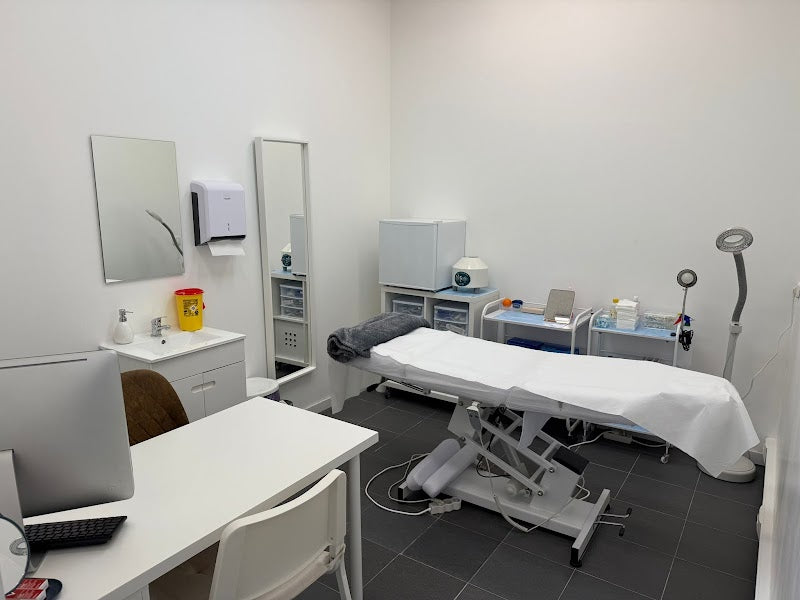 The Hair Clinic - powered by Mirai | Hair Transplant | 2750-444 Cascais