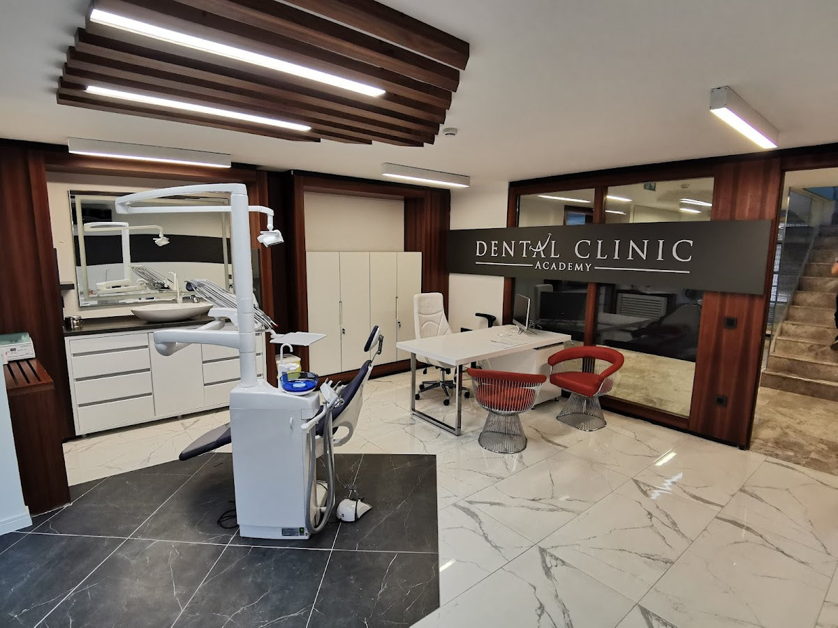 Dental Clinic Academy Ağız ve Diş Sağlığı Polikliniği — Dr.Visor photo 3