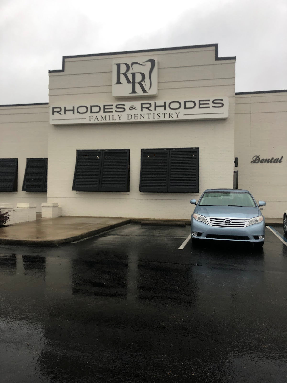 Rhodes & Rhodes Family Dentistry | Dental | Tuscaloosa, AL