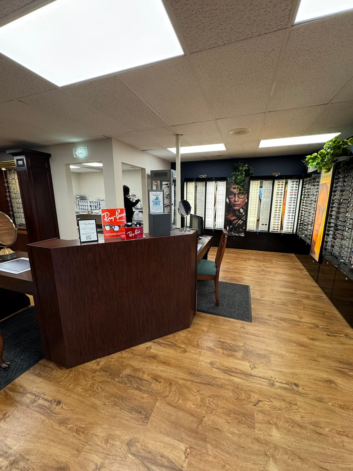Visionary Eye Clinic | Eye Clinic | Vienna, WV