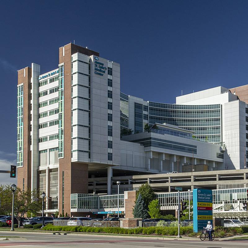 Aurora Abdominal Transplant | Hair Transplant | Milwaukee, WI