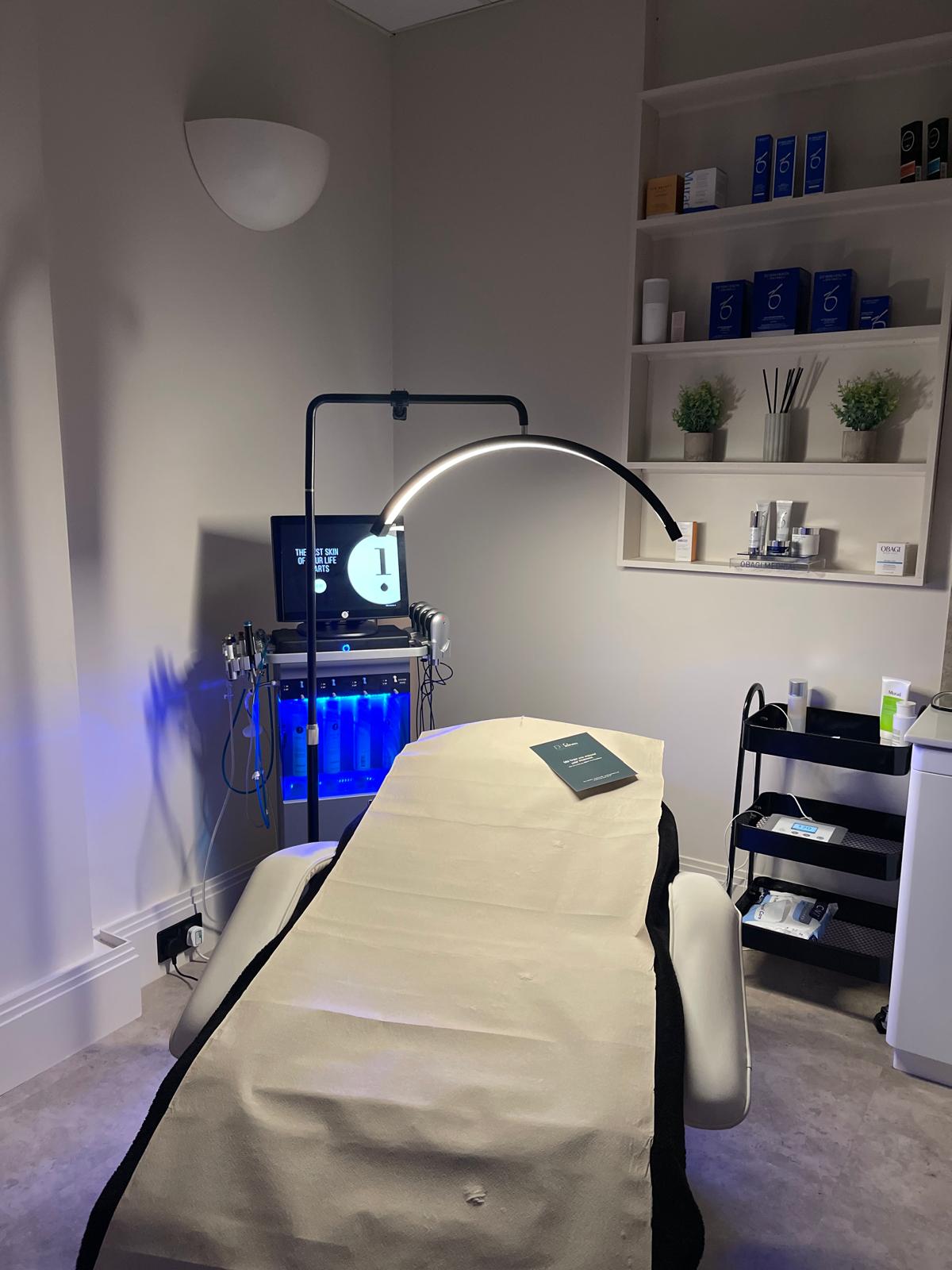 C2 Aesthetics | Dr Sandy | Skin Care Clinic — photo 3