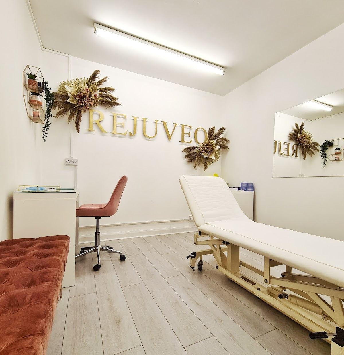 Rejuveo Aesthetics - Aesthetic Surgery clinic in Bradford, United Kingdom
