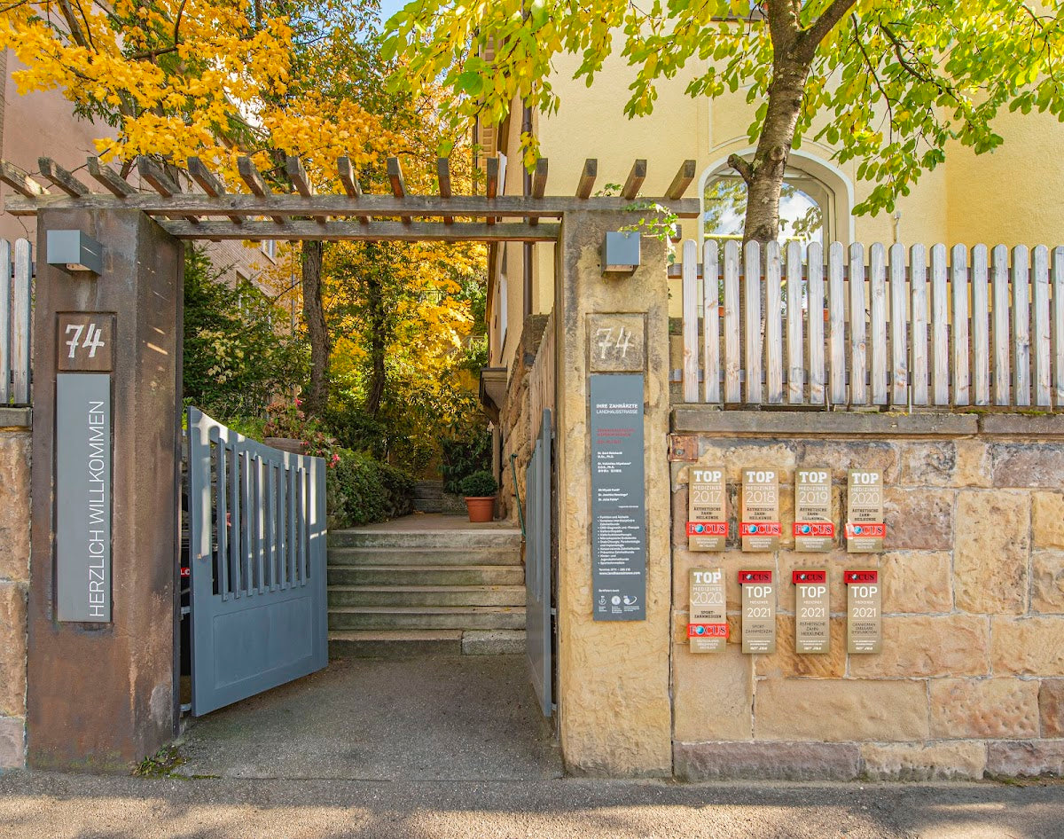 IHRE ZAHNÄRZTE LANDHAUSSTRASSE - Dental clinic in Stuttgart Ost, Germany