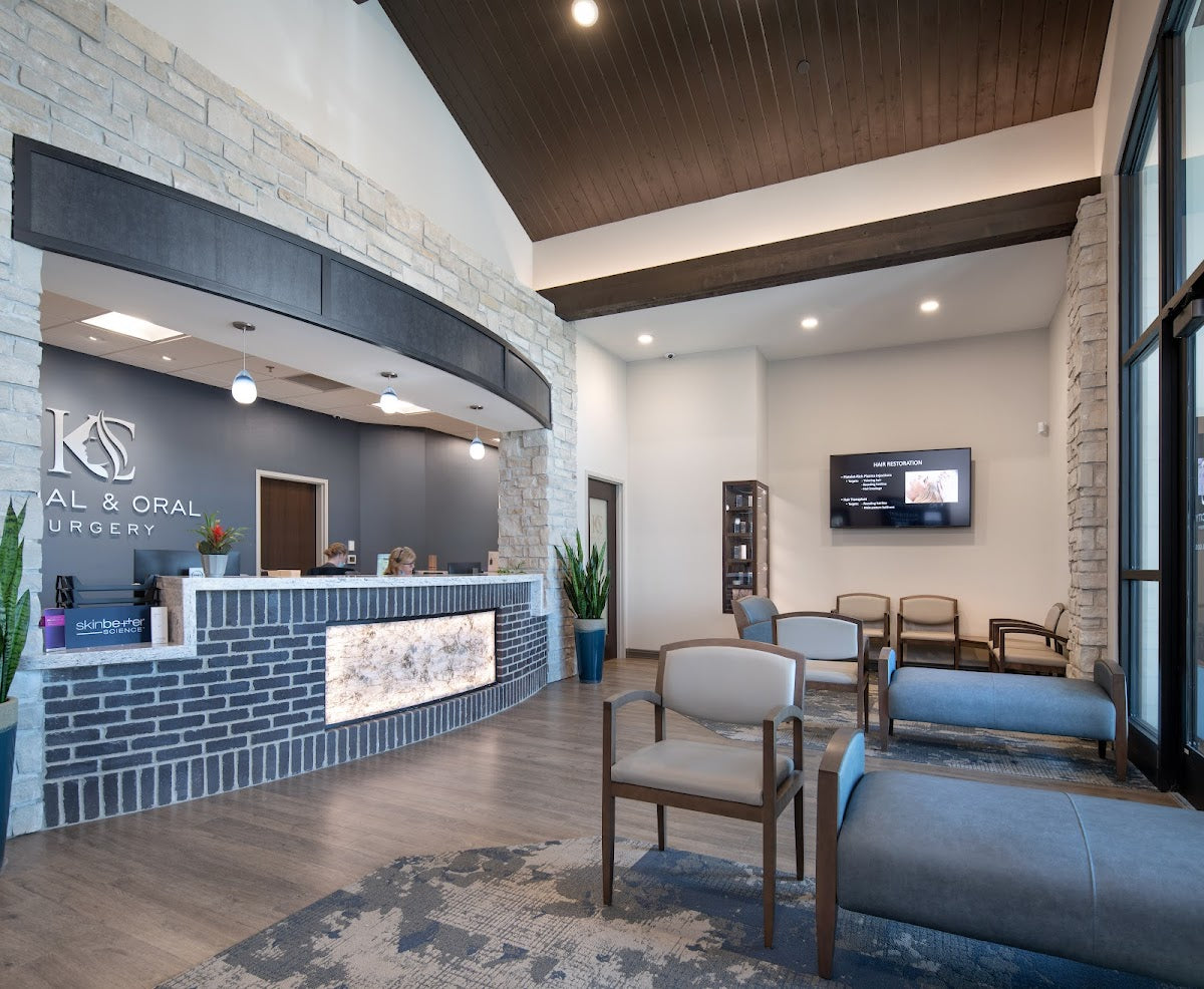 Facial & Oral Surgery | Hair Transplant | Lee's Summit, MO