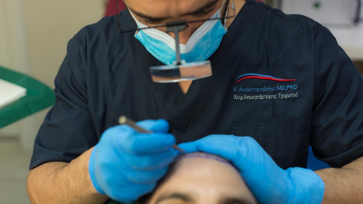 Hair Clinic Κωνσταντίνου Αναστασάκη - Hair Transplant clinic in Athina, Greece