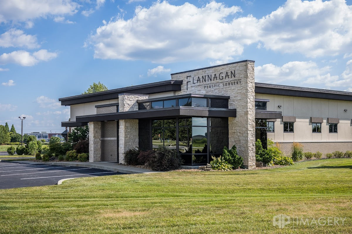 Flannagan Plastic Surgery | Aesthetic Surgery | Newburgh, IN