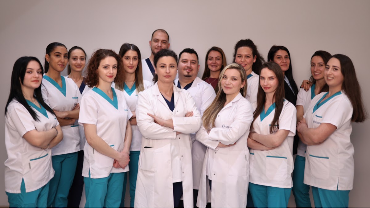 Radiance Dental Hospital - Turismo Dentale in Albania - Dental clinic in Tiranë, Albania