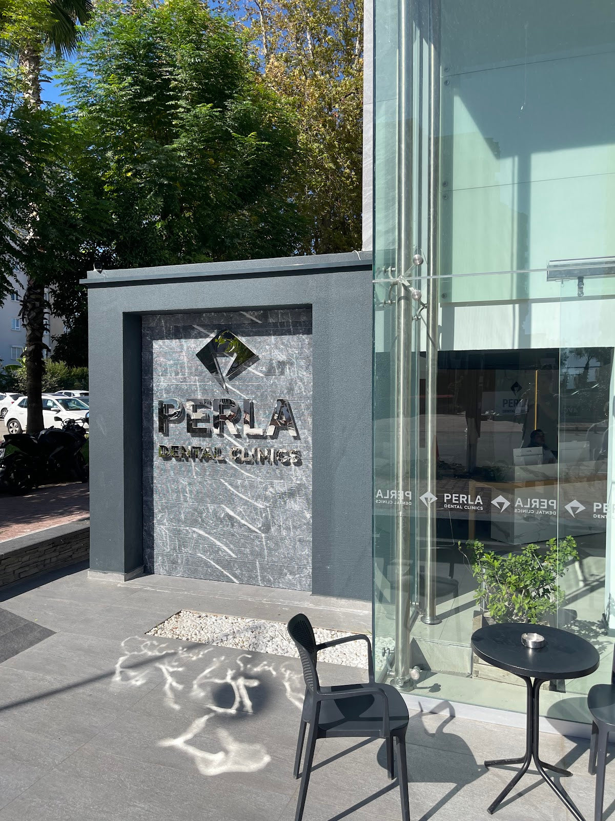 Perla Oral and Maxillofacial Clinic — Dr.Visor photo 3