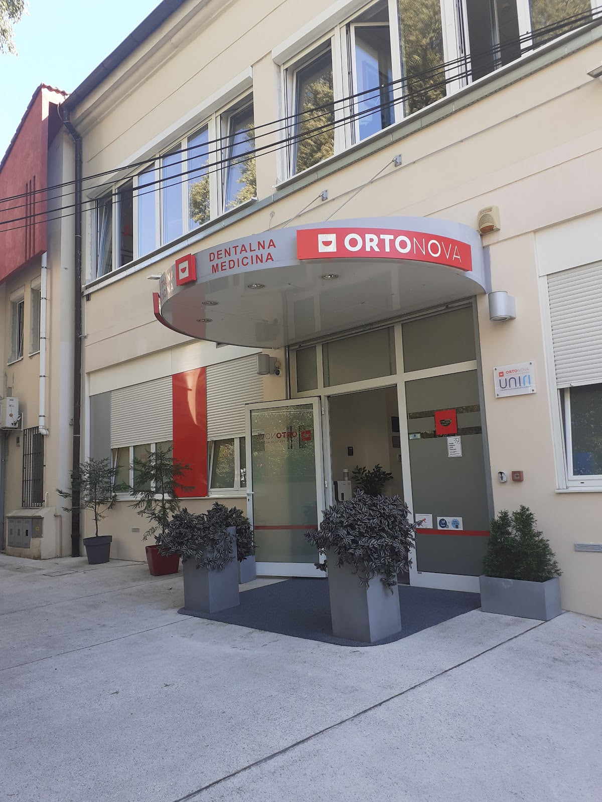 Orto Nova Centar Dentalne Medicine - Dental clinic in Rijeka, Croatia