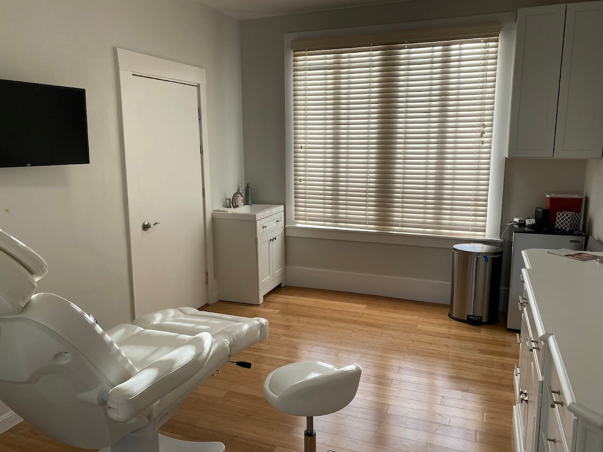 Refined Beauty Medical Spa | Hair Transplant | Nashua, NH