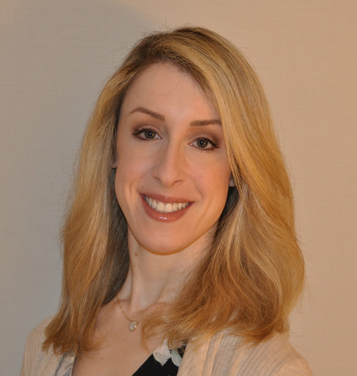 Lauren Schneider, MD | Eye Clinic | Stamford, CT