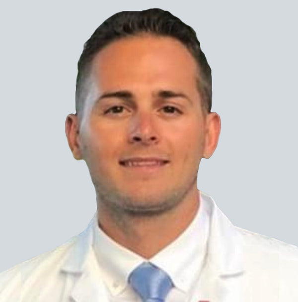 Dental RI: Dr. Michael Gallucci and Dr. Dawn Gallucci - Dentist in | Dental | Cranston, RI