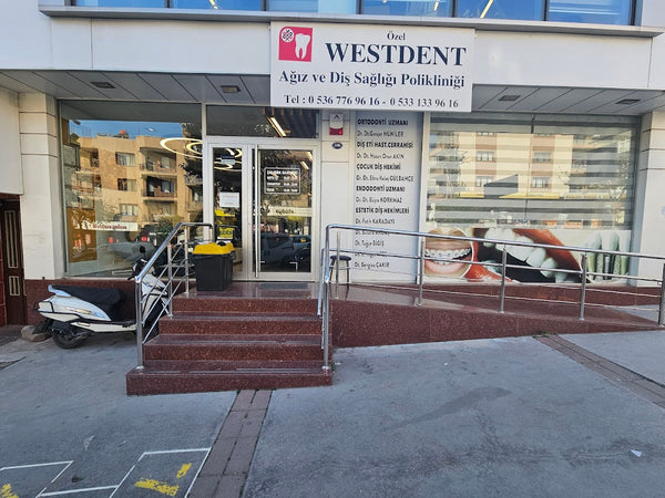 ÖZEL WESTDENT AĞIZ DİŞ HASTANESİ- Türkiye İzmir İmplant Diş Dent Clinic Türkey Dental İmplants in Turkey Zirconium in Turkey