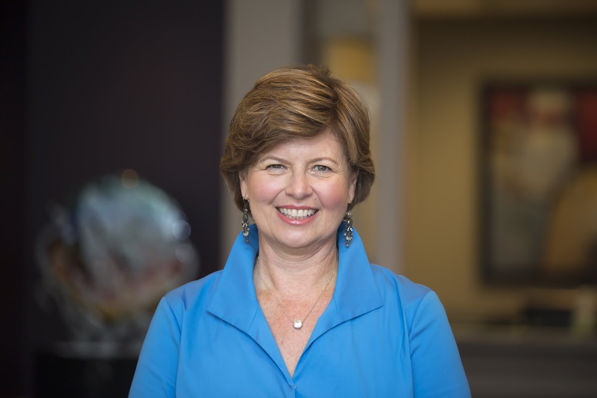 Bloom Fertility - Dr. Sue Ellen Carpenter | IVF | Atlanta, NE