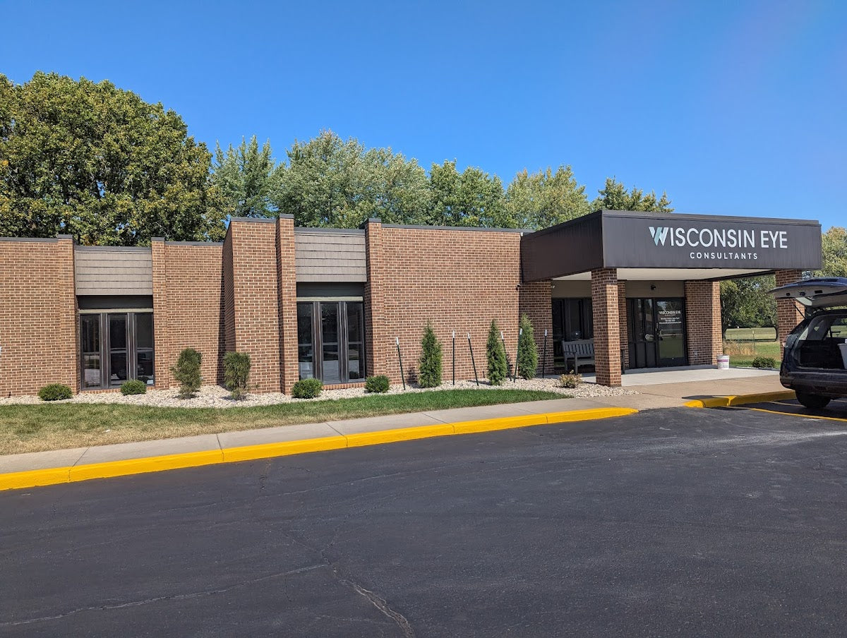 Eye Consultants | Eye Clinic | Menasha, WI