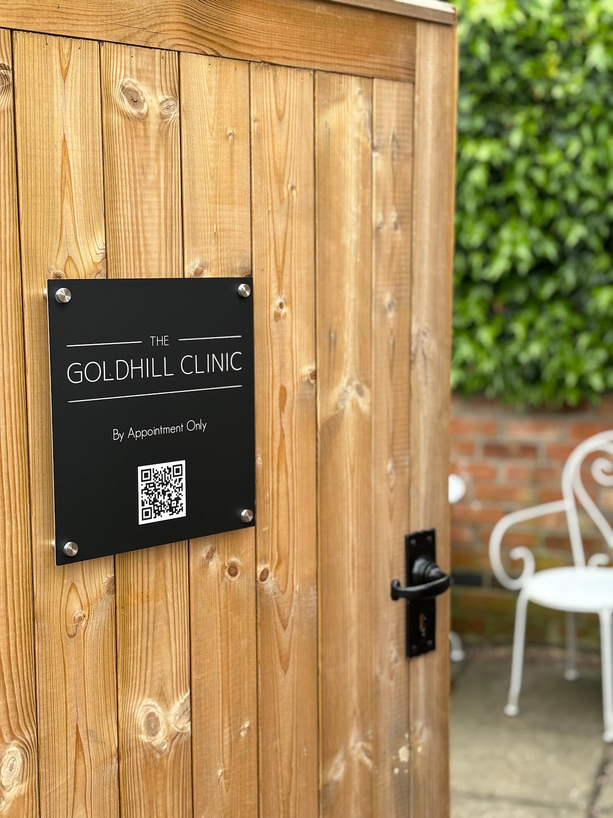Goldhill Clinic - Dr Ben Coyle Leicester Aesthetics clinic - Aesthetic Surgery clinic in Leicester, United Kingdom