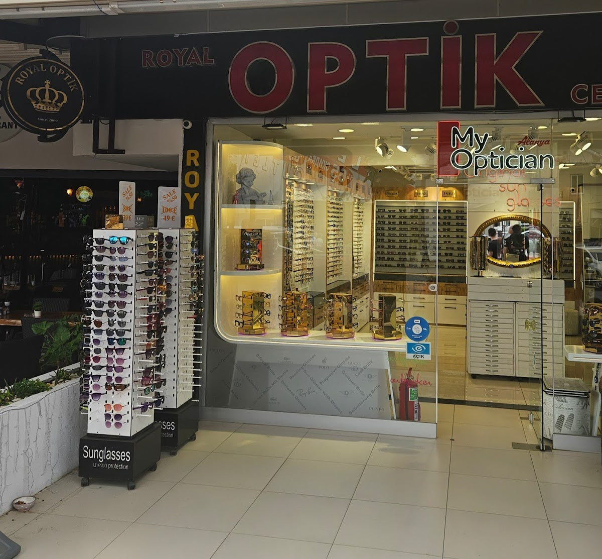 Royal Optik — Dr.Visor photo 4