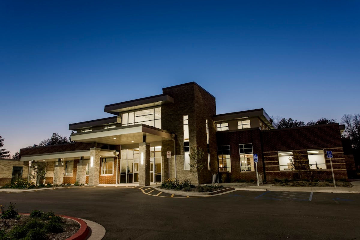 Cataract Surgeon | Eye Clinic | Columbia, MO