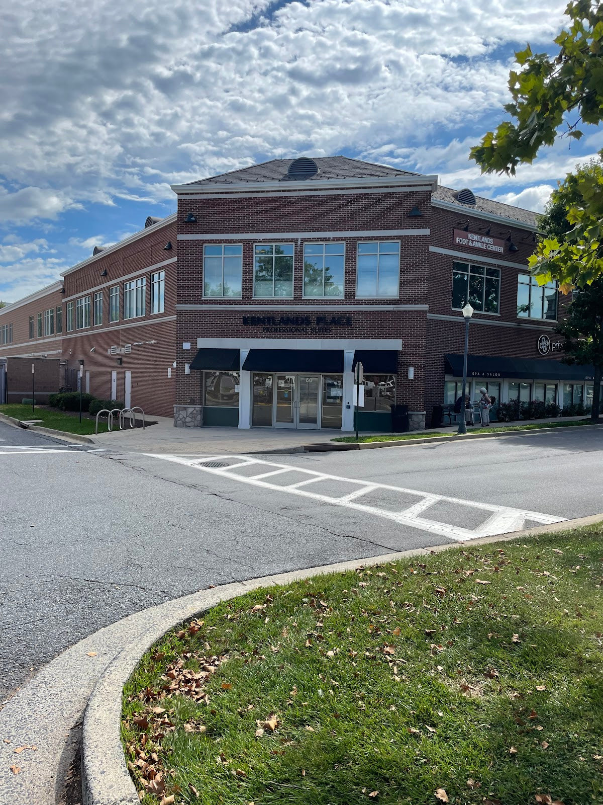 Dr. Zumbado's Lifestyle Community | Bariatric Surgery | Gaithersburg, MD