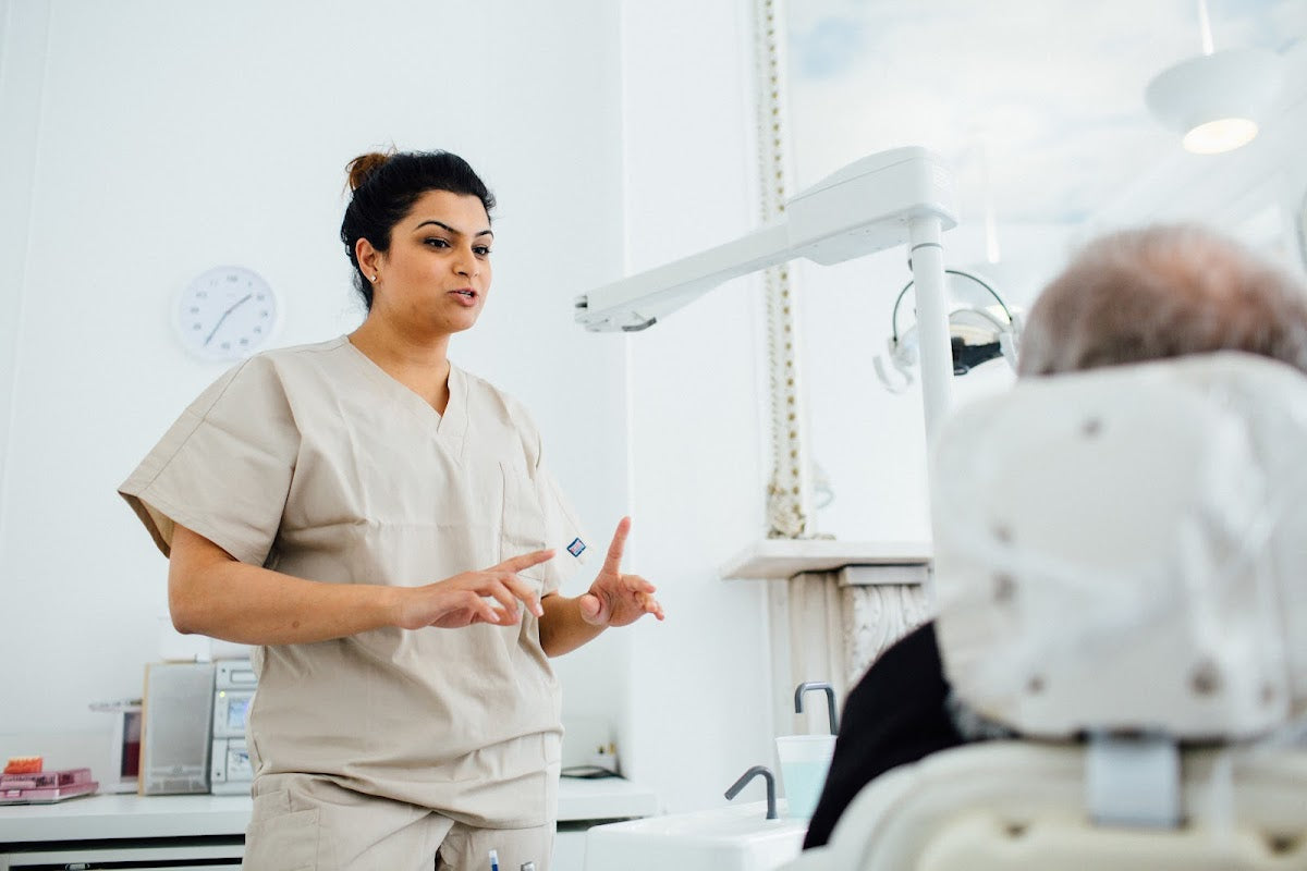 London Dental Specialists — photo 3