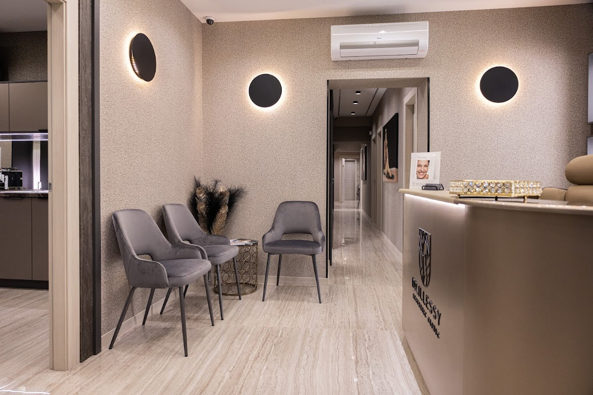 Dr. Illessy Aesthetic Clinic - Aesthetic Surgery clinic in Új u. 10, Hungary