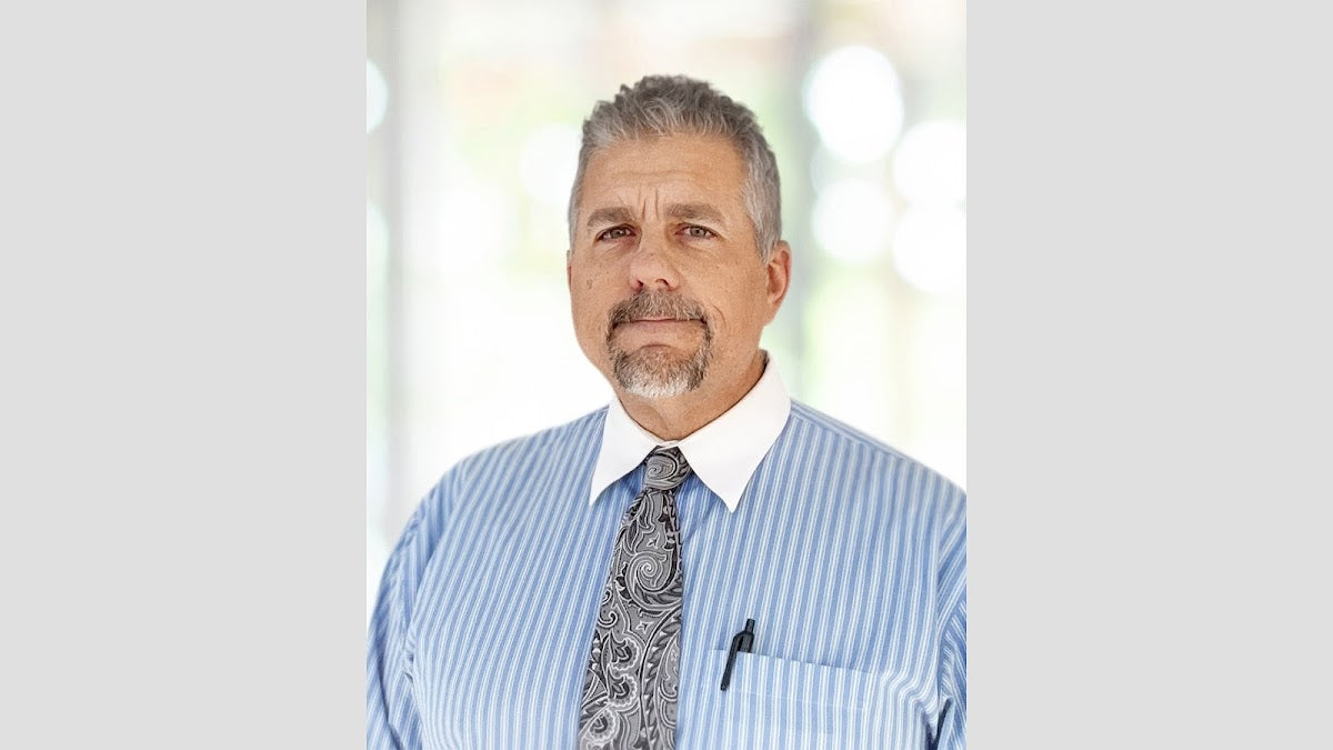 Dr. Michael Moore | Eye Clinic | Lawrence, KS