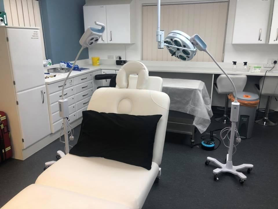 Hair Medics U.K. — Dr.Visor photo 3