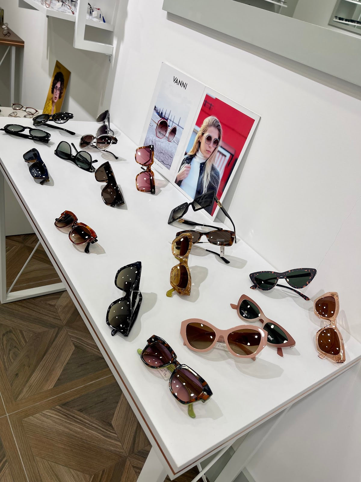 Avenue Optik — Dr.Visor photo 4