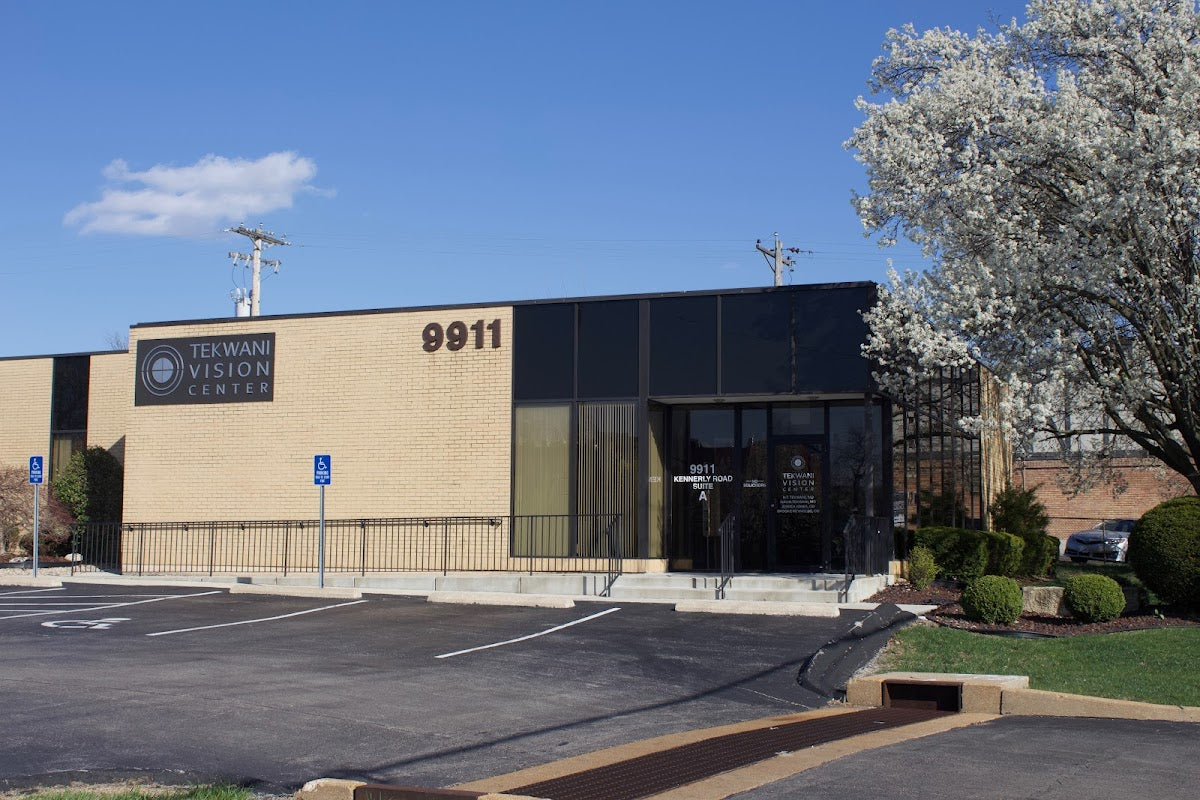 Tekwani Vision Center | Eye Clinic | St. Louis, MO