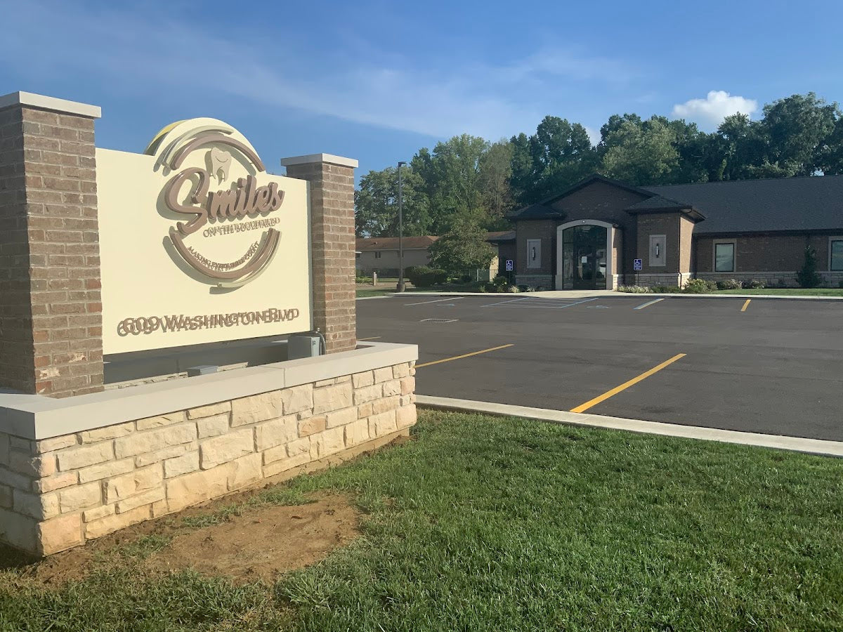 Smiles on the Boulevard | Dental | Belpre, WV