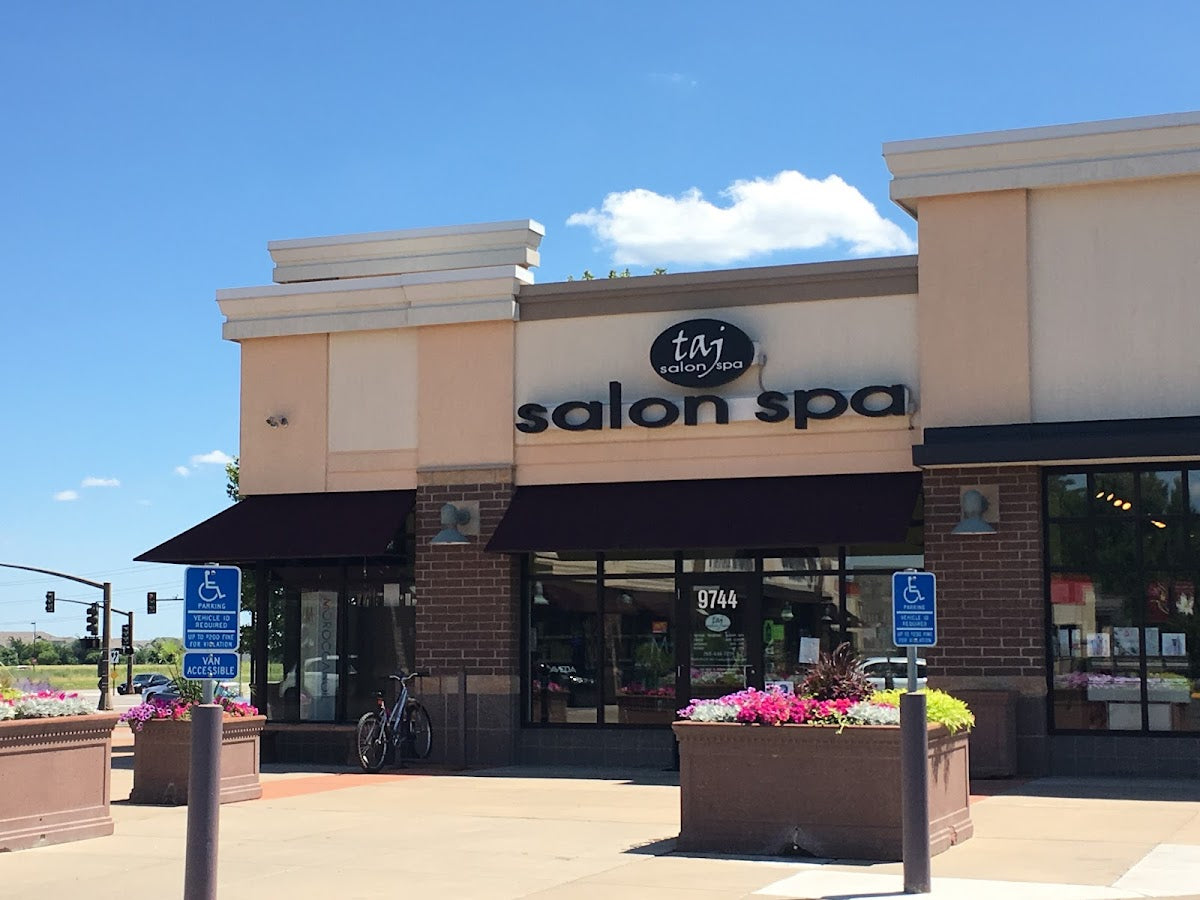 Taj Salon & Spa | Hair Transplant | Brooklyn Park, MN