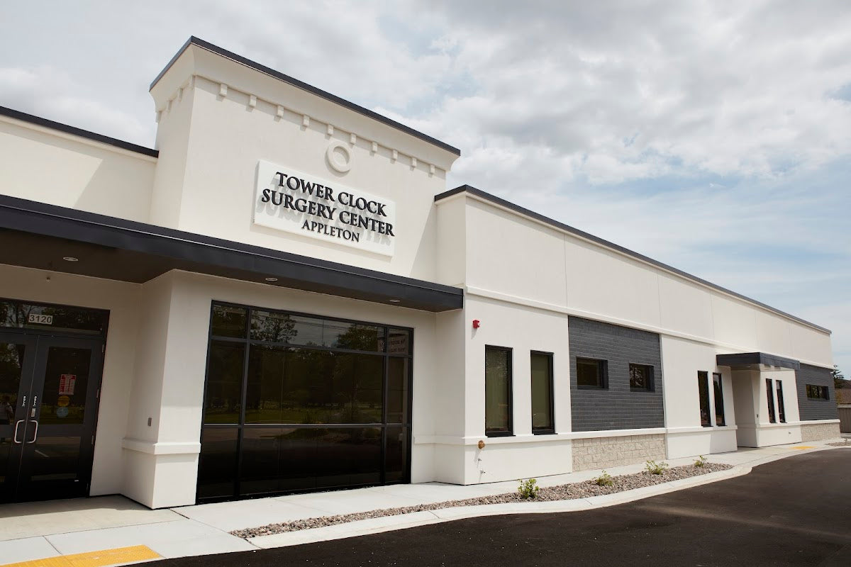 Tower Clock Surgery Center | Eye Clinic | Appleton, WI