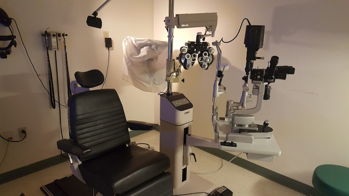 Division of Ophthalmology, Brown University, Coro Center West, Suite 200 | Eye Clinic | Providence, RI