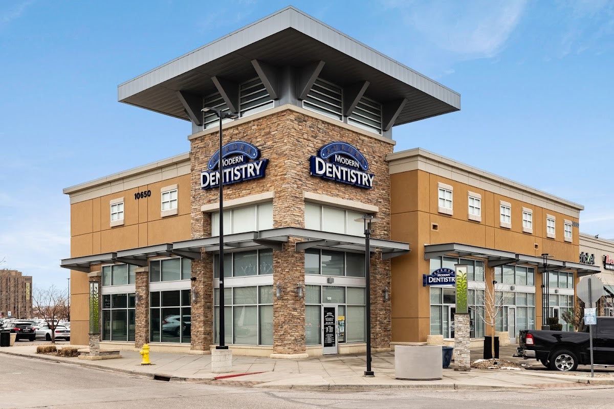Modern Dentistry | Dental | Aurora, CO