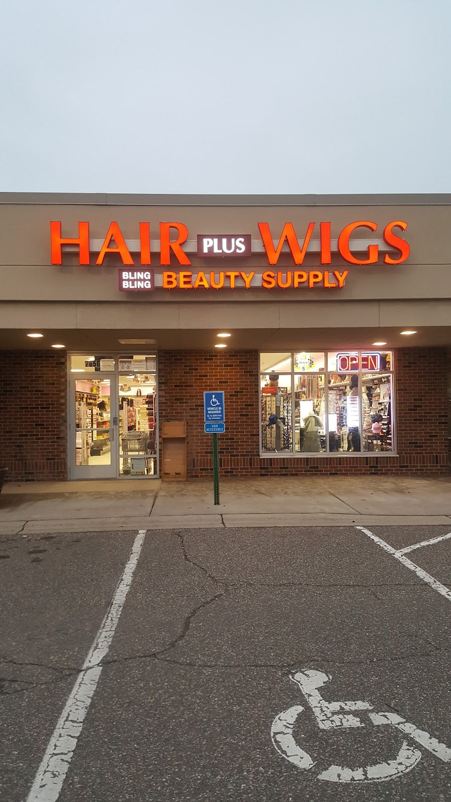 Hair Plus Wigs | Hair Transplant | Brooklyn Park, MN