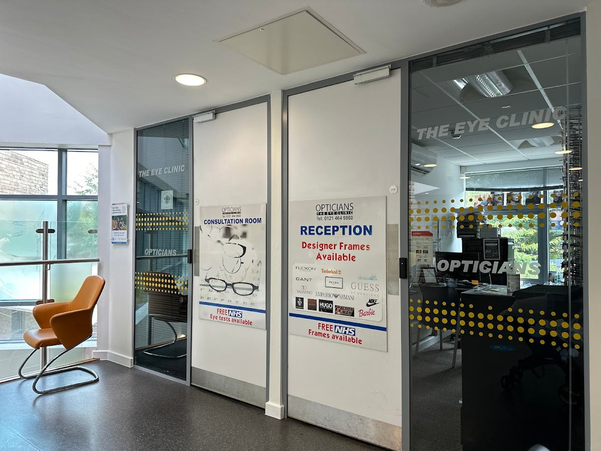 THE EYE CLINIC — Dr.Visor photo 2