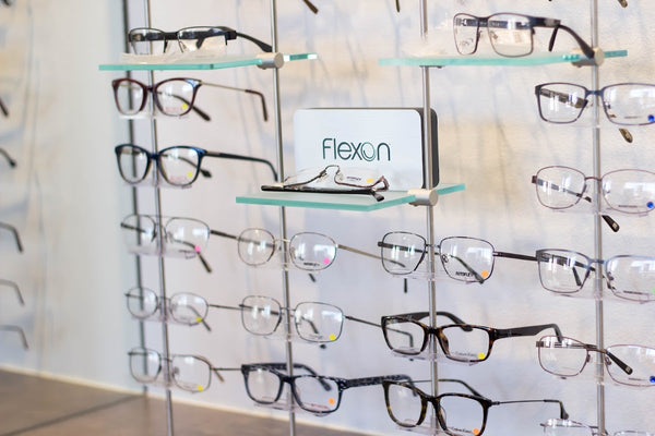 Eye Care Center Of Waverly Dr. Larry Van Daalen, OD | Eye Clinic | Waverly, IA