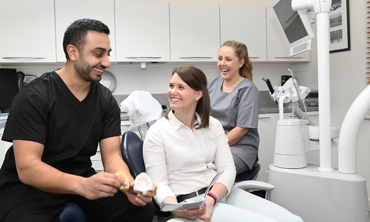 Hawkins Dental & Implant Clinic — photo 4