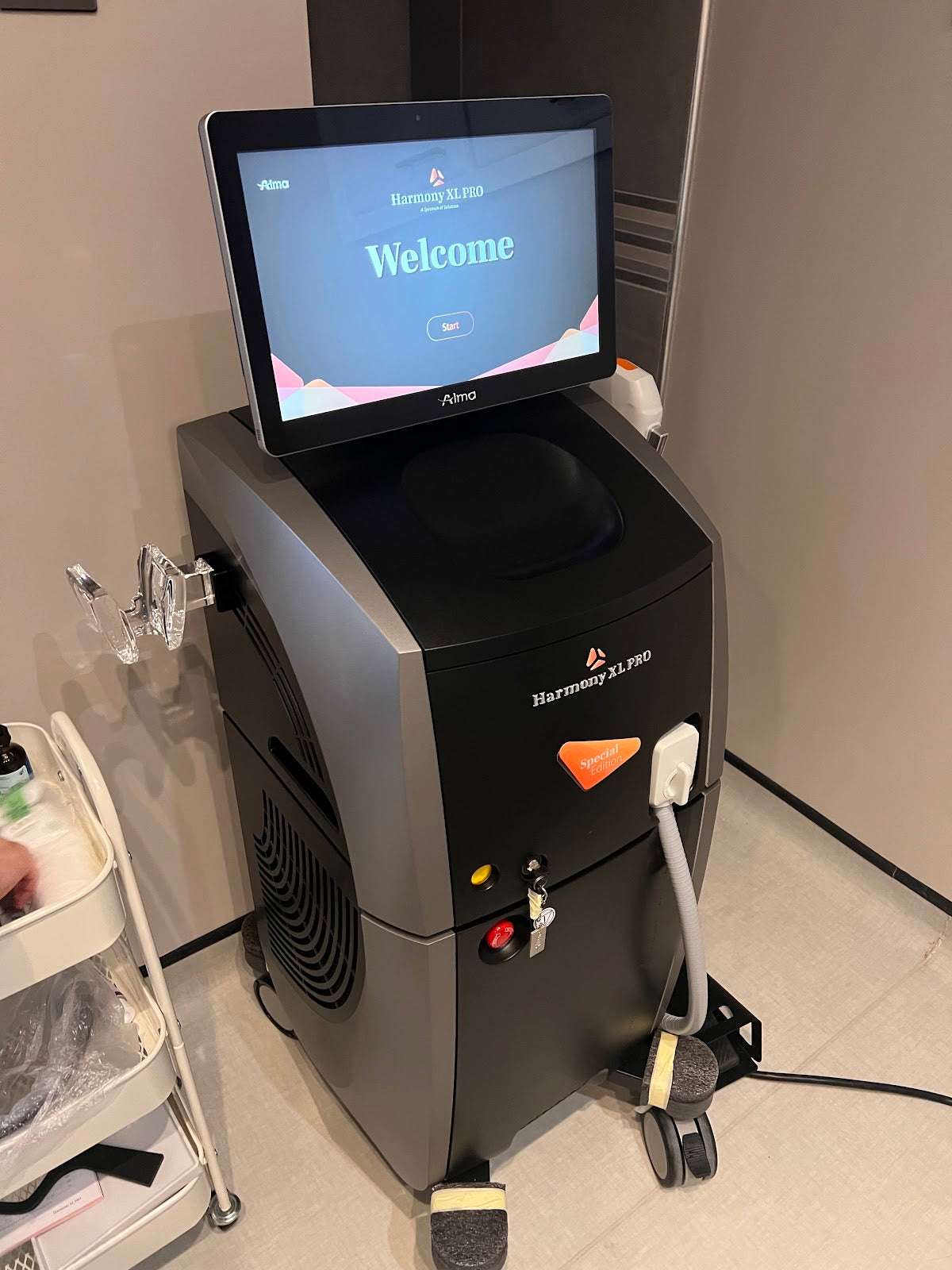 SKIN REVIVE CLINIC — photo 4